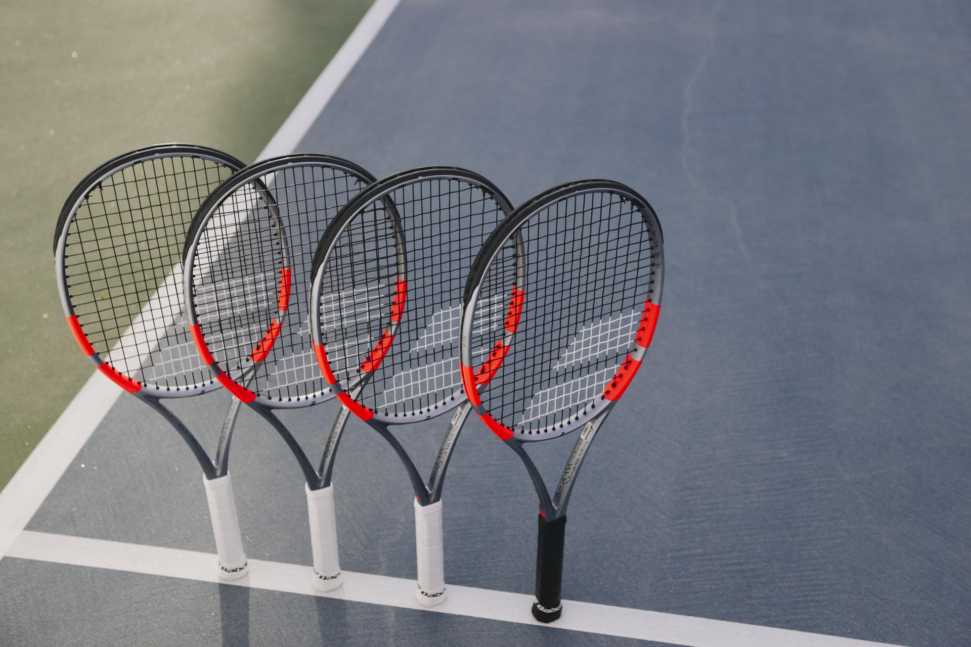 Babolat Pure Strike Carbon Grey 2025, la racchetta che rivoluziona il tennis moderno