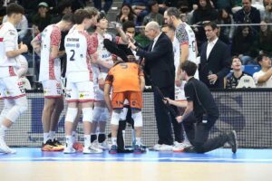 Allianz Milano, panchina in evoluzione: il club prepara il futuro dopo Piazza