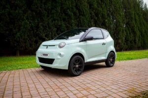 Aixam Easy, la nuova minicar che punta sulla mobilità urbana