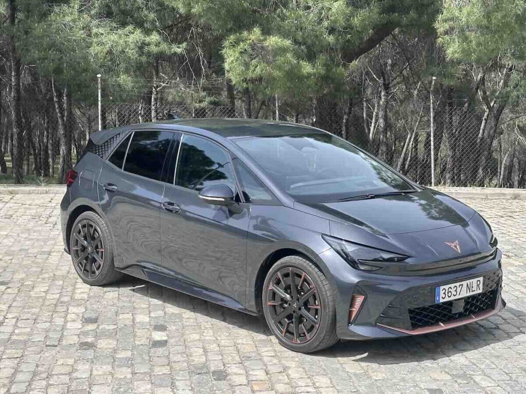 Nuova Cupra Born 2026