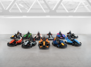 Lego e Formula 1 riportano in pista le minicar guidabili per la Parata dei Piloti a Silverstone