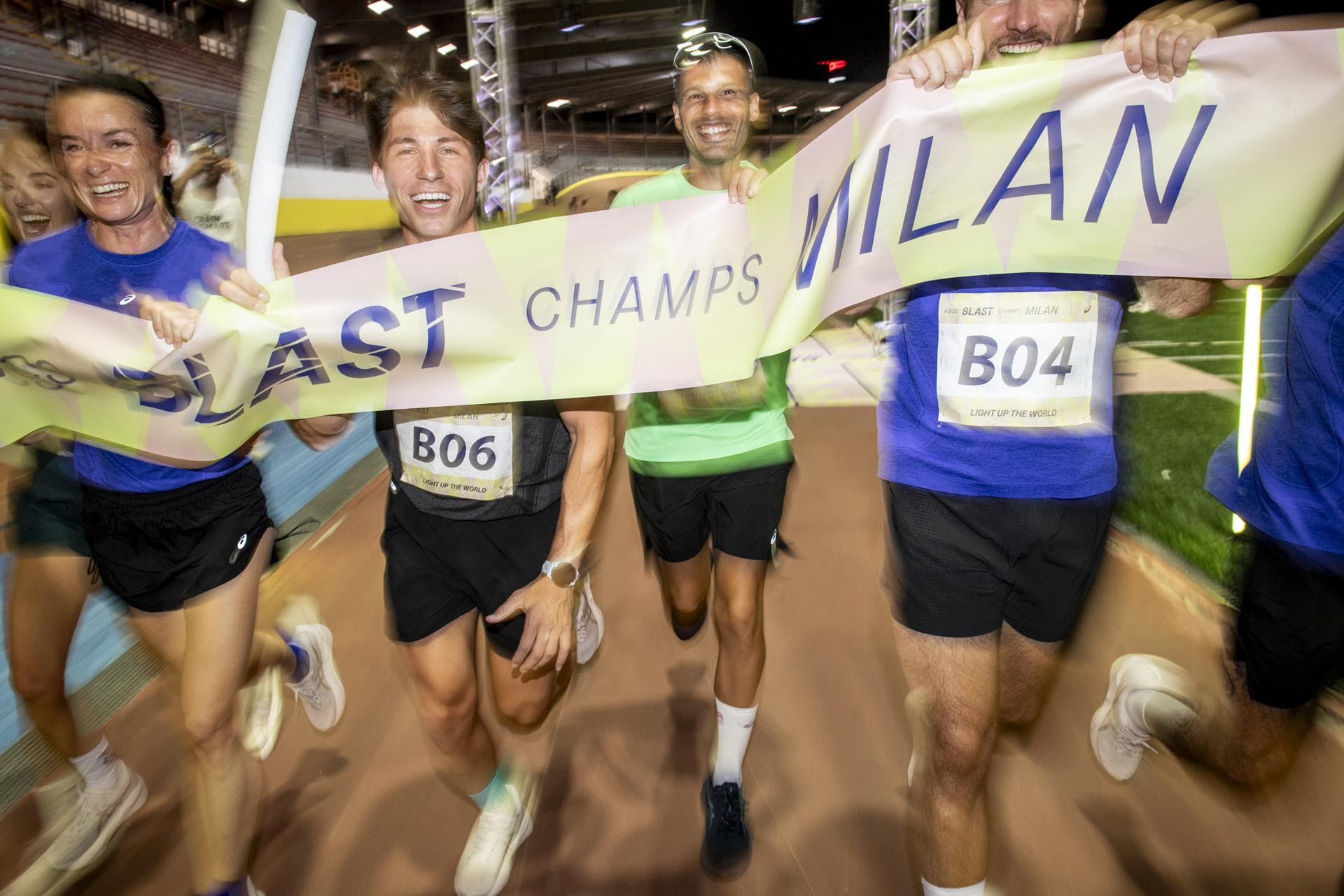 ASICS Blast Champs Milano