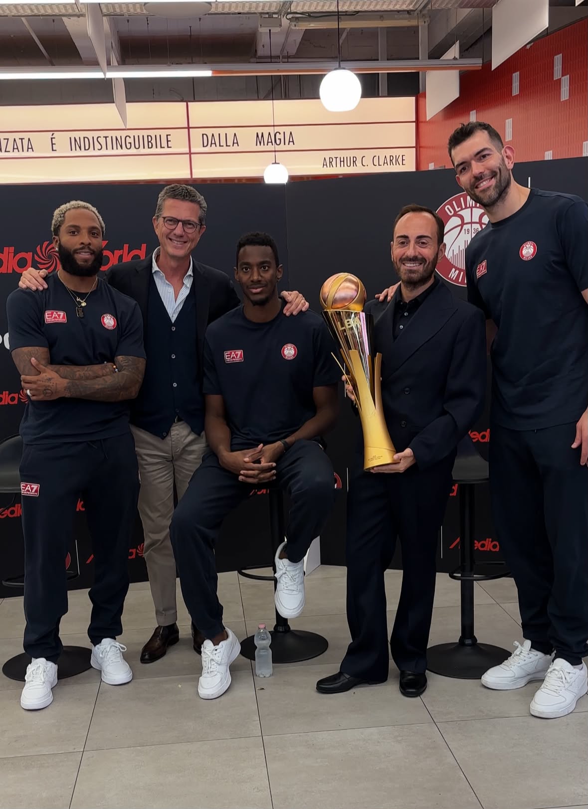 mediaworld olimpia milano rinnovo